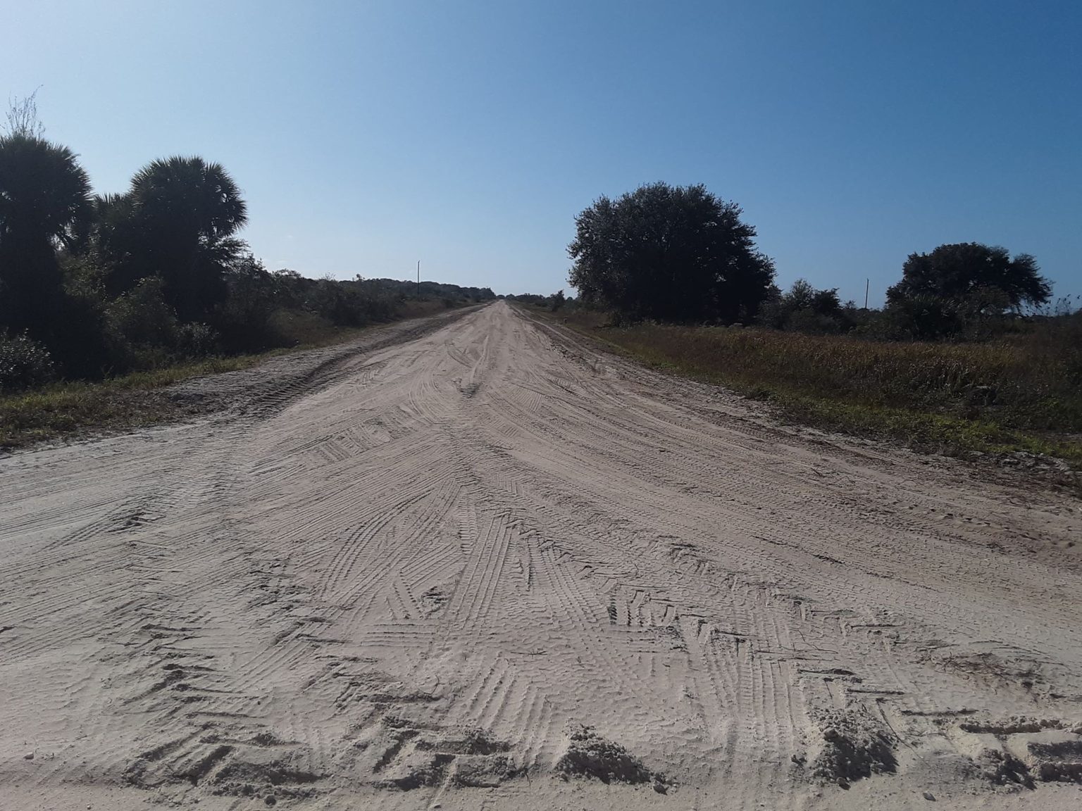 Okeechobee, FL 3.75 Acres in Viking Estates / Prairie, on a Nice Road with Electric 19,900